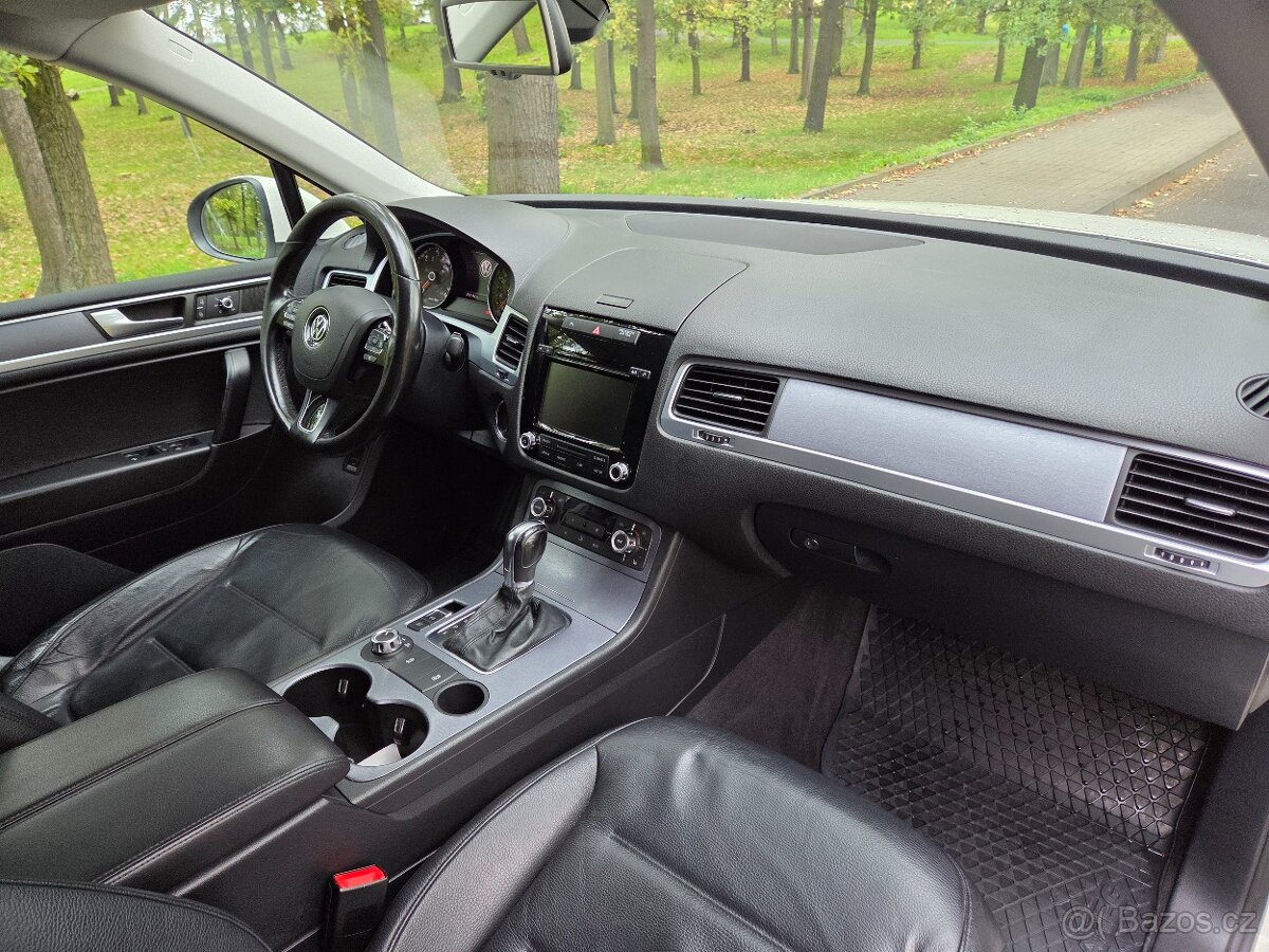 Nabízím k prodeji Volkswagen Touareg 3.0 Tdi 176Kw - 10