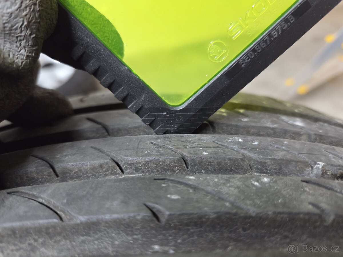 Alu kola Ford 6Jx15 ET47,5 + letní pneu Nexen 195/50 R15 - 10