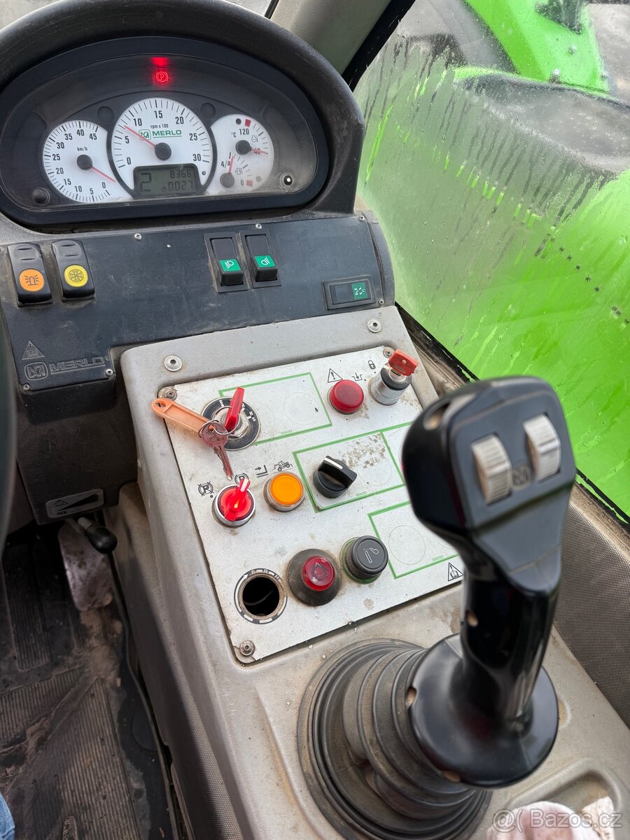 Merlo P 28.8L Turbo - 10