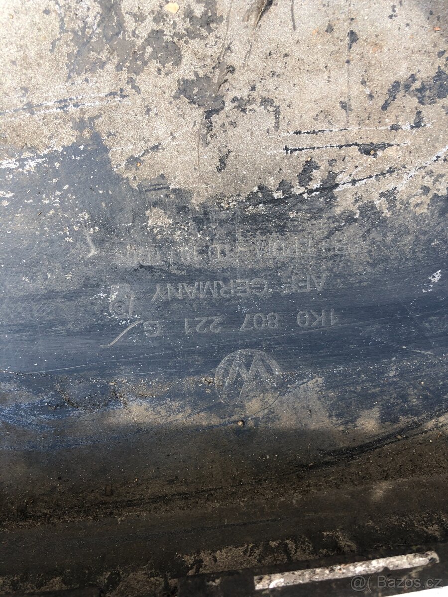 predni naraznik vw golf 5 v r32 maska tuning - 10