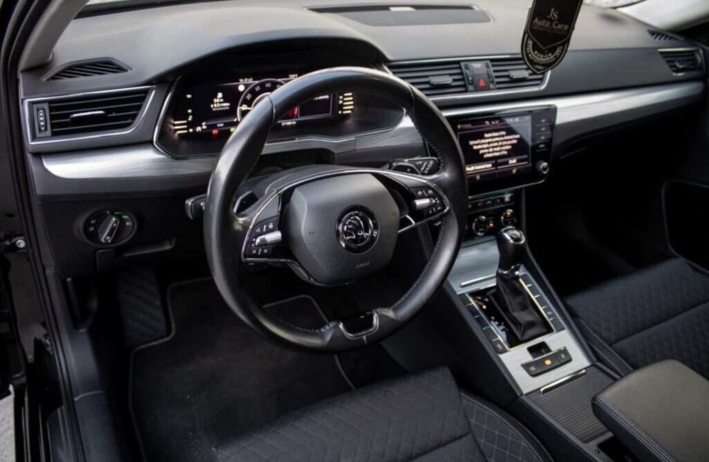 Škoda Superb Combi 2.0 TDI SCR Style DSG - 10