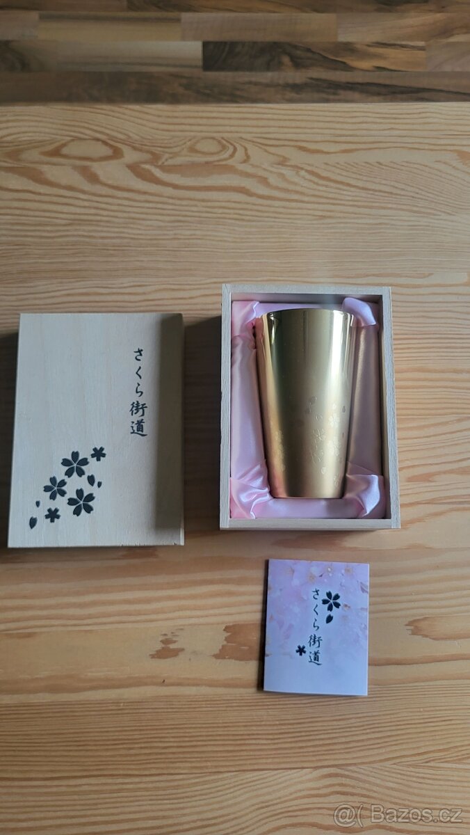 Japonské KUMIDASHI hrníčky a Pozlacená číše - 10