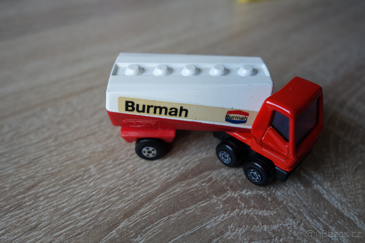 Matchbox Superfast No. 63 Freeway Gas Tanker – Burmah - 10