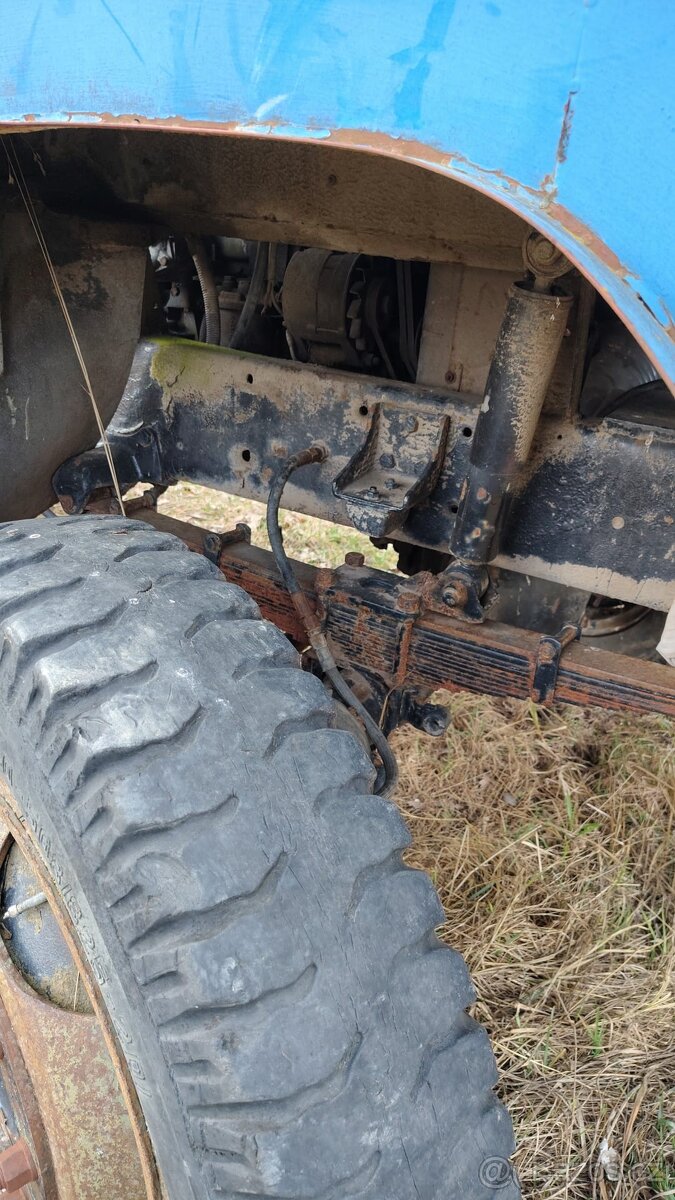 Avia 4x4 VOP Přelouč nosič kontejneru - 10