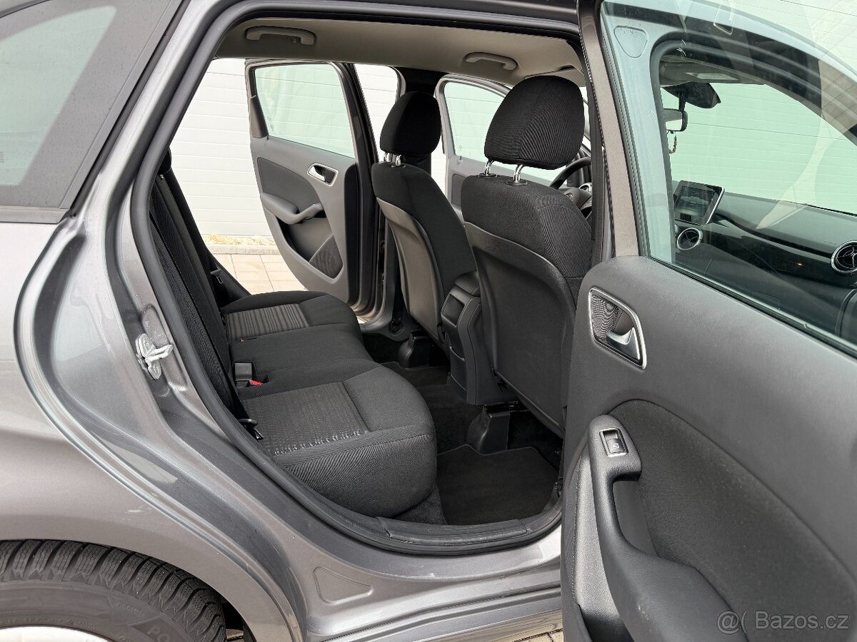 Mercedes-Benz B180, 148.563 km, 1.6 benzín 90 kW, rok 2015 - 10