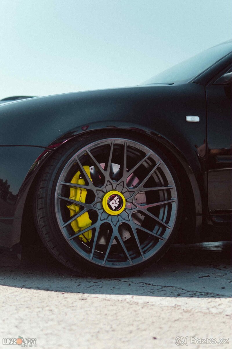 5x112 R19 Rotiform RSE 10J ET35 - 10