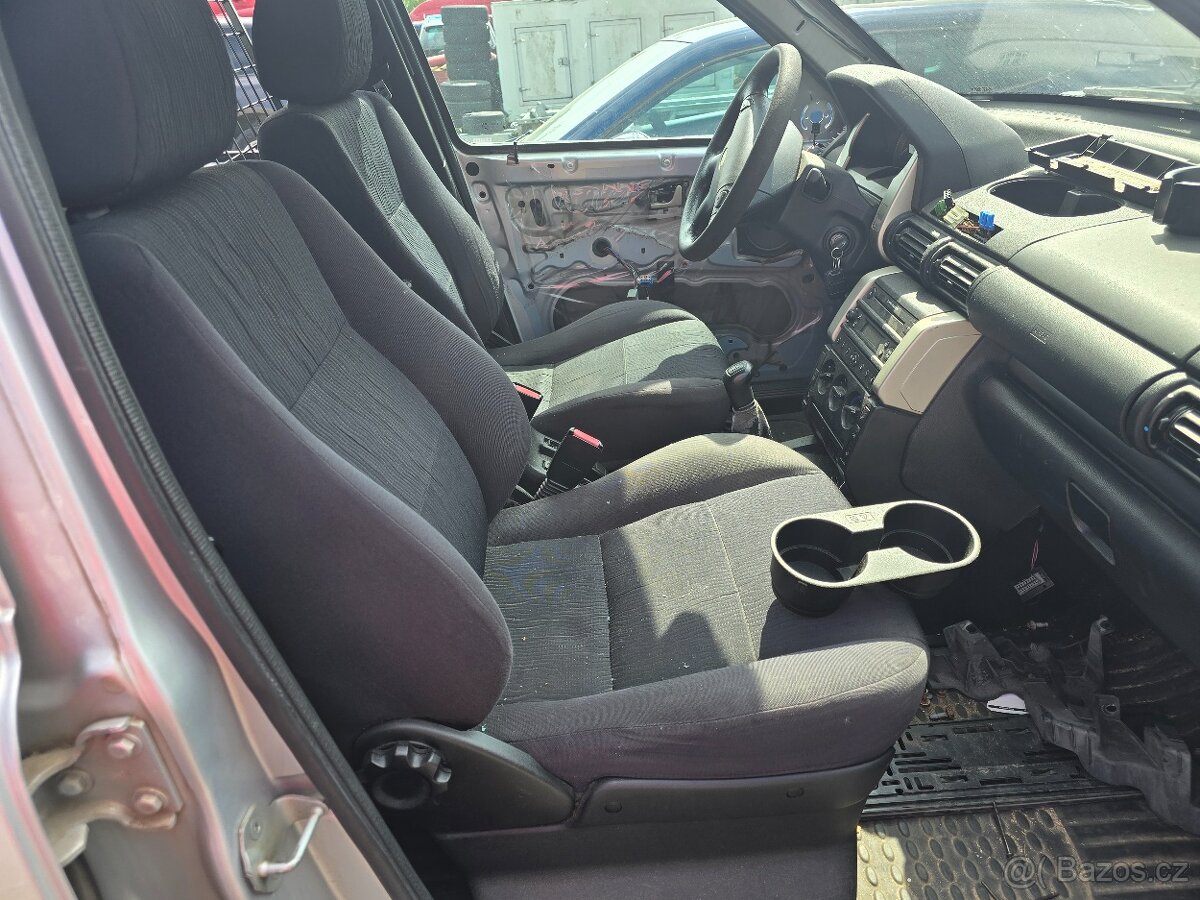 Land Rover Freelander, 1,8 86KW 4x4 na díly - 10
