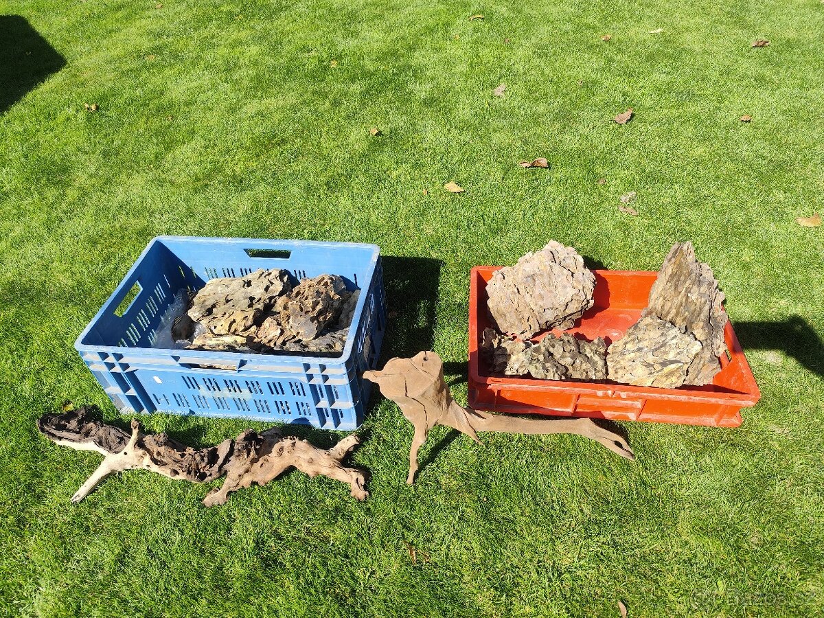 ZAŘÍZENÉ AKVÁRIUM - 10