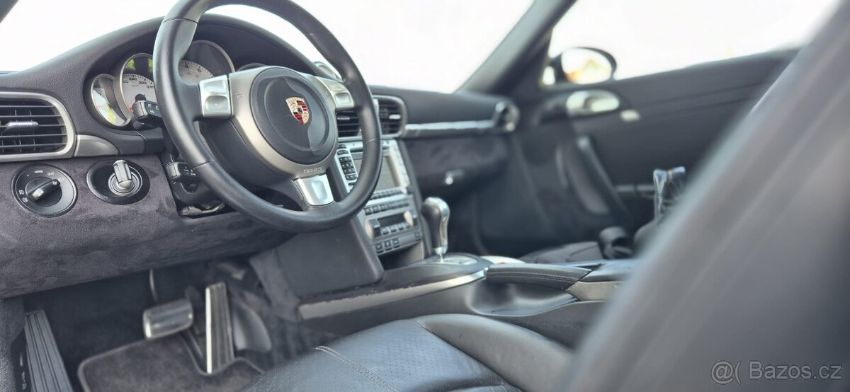 Porsche 911 997 Carrera 4S - 10