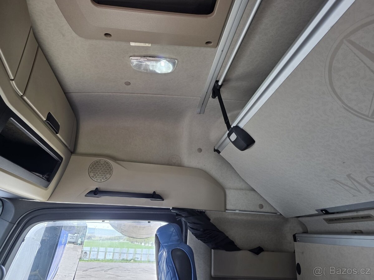 MB Actros GIGA 1848 r.v.2016 standard 100% stav - 10