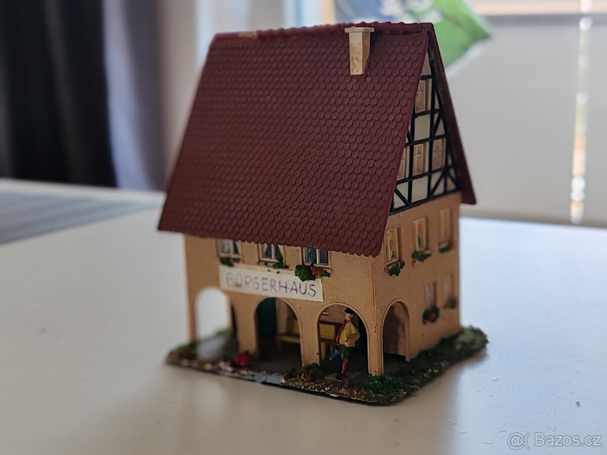 Domek model H0 - 10