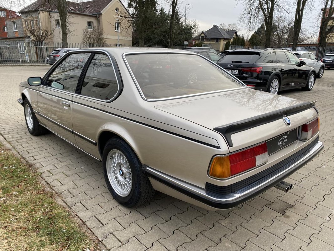 BMW Řada 6 628 CSi AT 1984 - 10