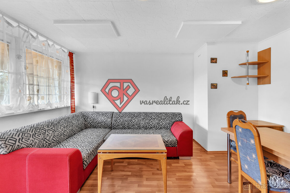 PRODEJ - byt 3+1 v Trnově - 10