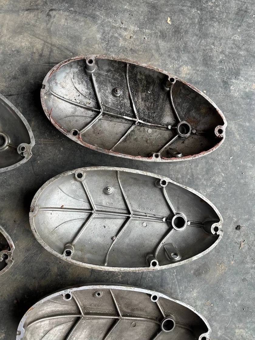 Predám VEKO kryt spojky JAWA 350/360 361 - 10