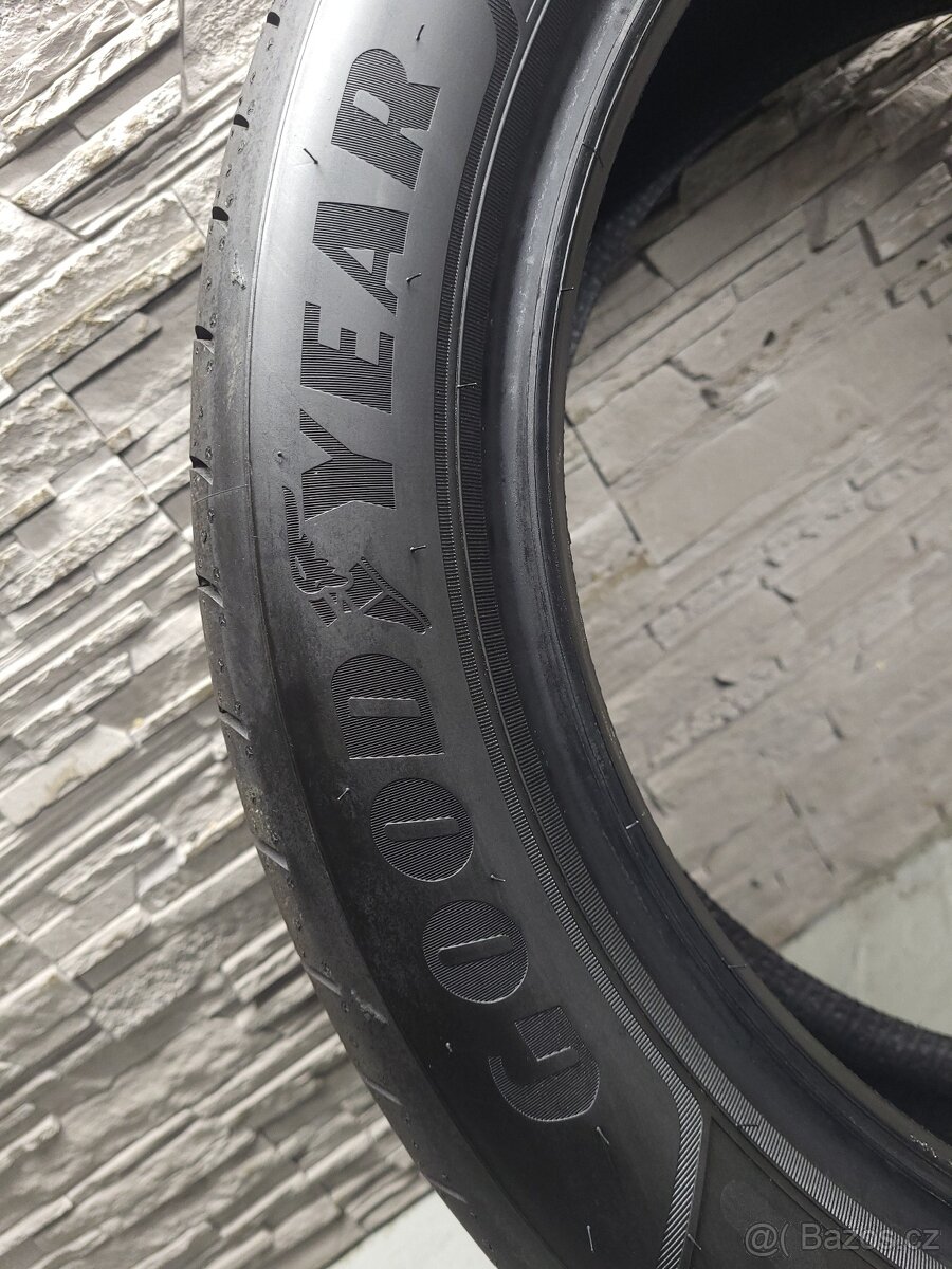 4x 205/50R17 93V Good Year Efficiente Grip NOVÉ - 10
