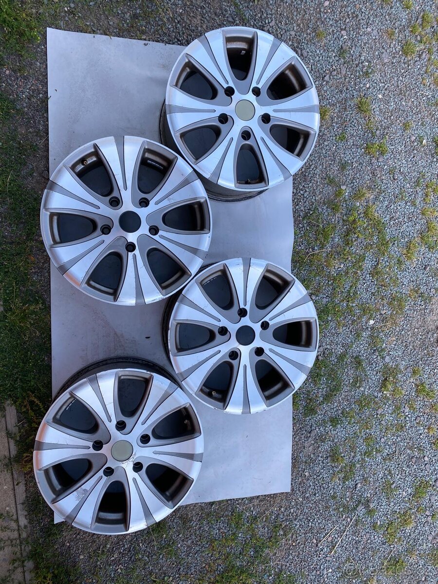 PRODÁM 17" kola+matice alu disky Kia Sorento I.Hyundai San - 10