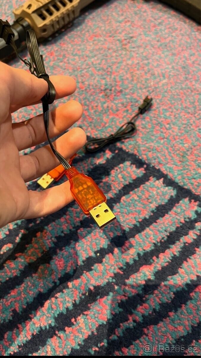 dvě hračky pistole s přibližně 170 000 náboji - 10