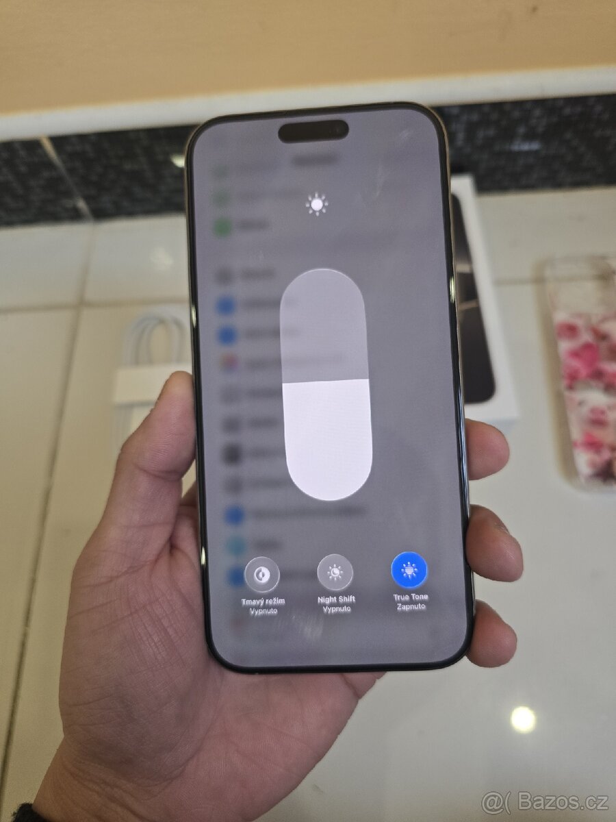 iPhone 16 Pro Max 256GB kompletní balení za dobrou cenu - 10