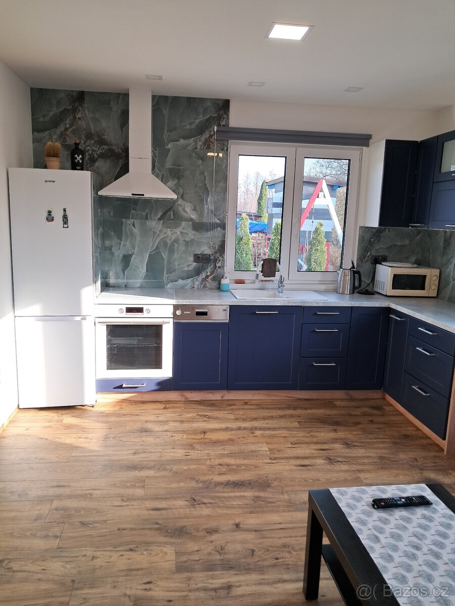 Domeček se zahradou - 10