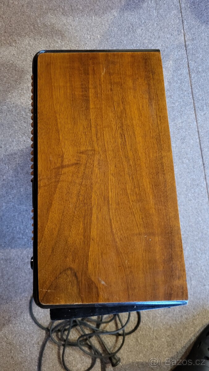 Rádio Tesla 605A - 10