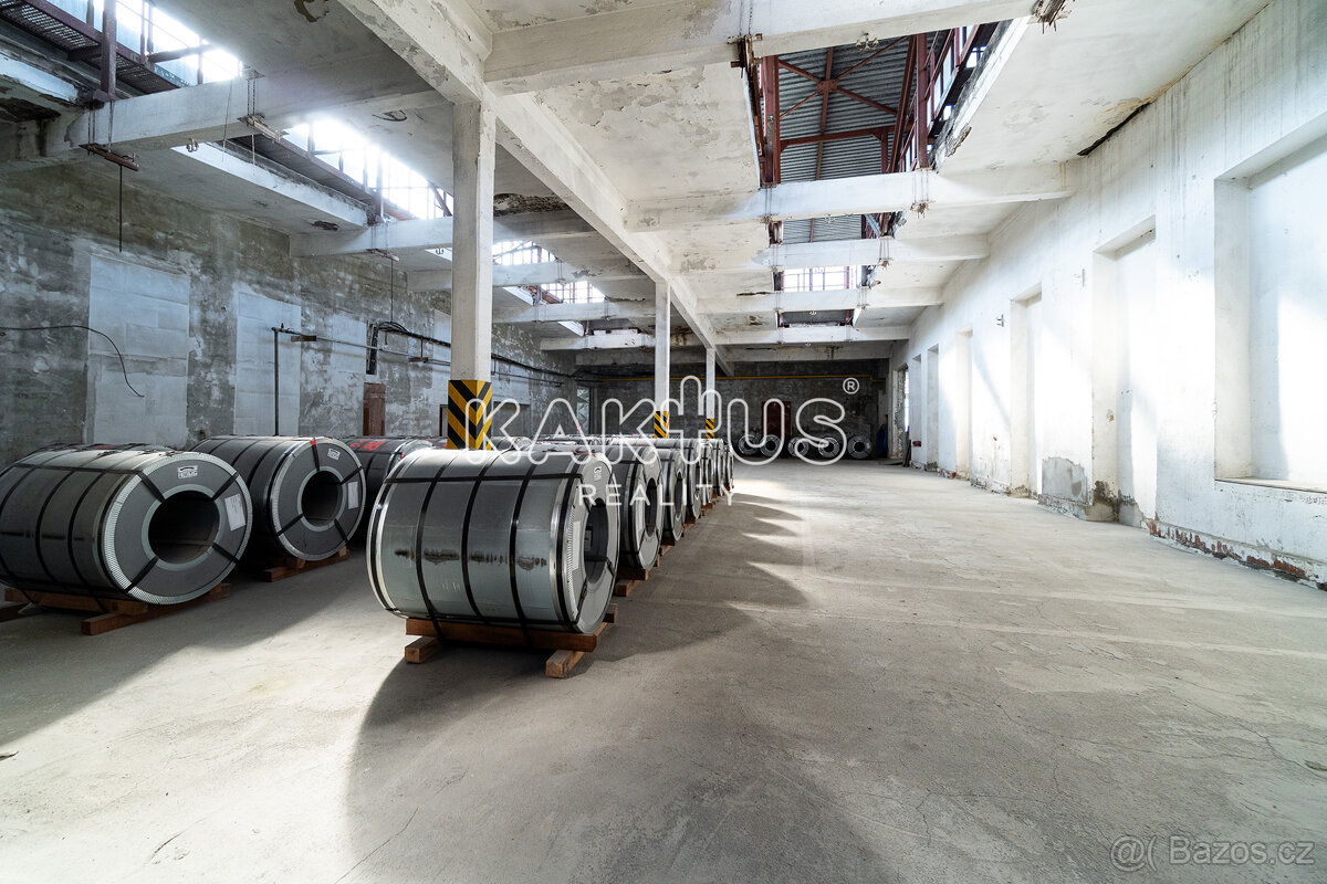 Pronájem skladového prostoru 1800m2 ve Frýdlantu nad Ostravi - 10