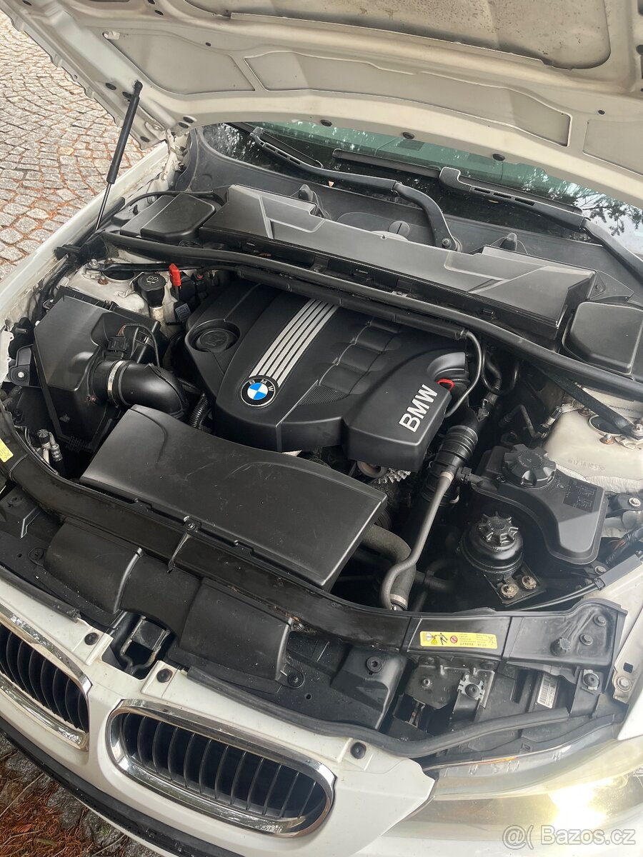 BMW e91 2.0d 135kw - 10