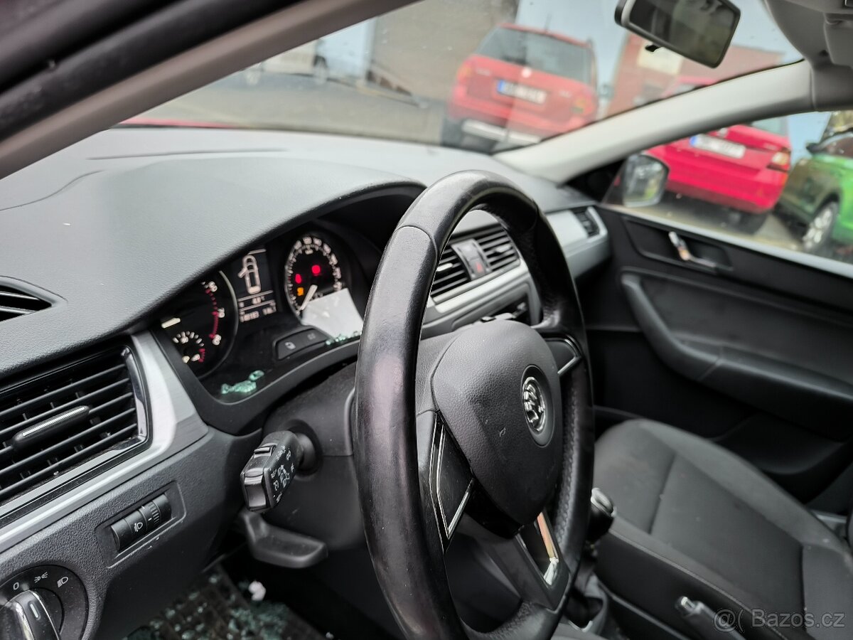 Škoda Rapid 1.2 TSI - 10