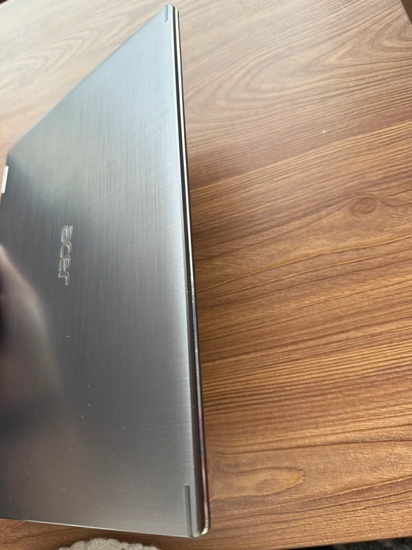 Acer Spin 5 notebook / tablet 2 v 1 - 10
