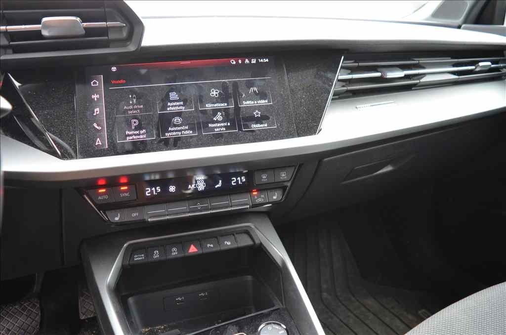 Audi A3 1,5 SPORTBACK - 10