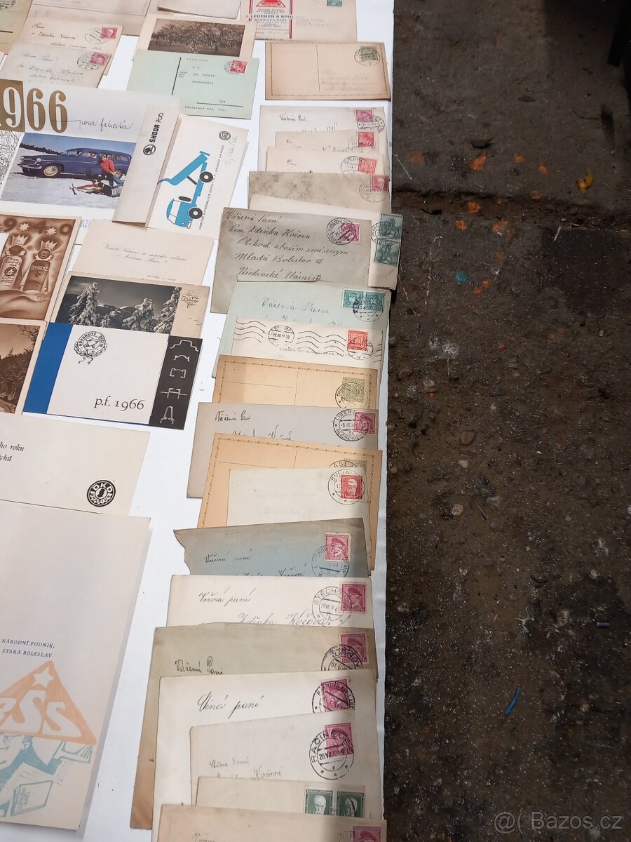 znamky pohlednice viněty etikety učty prospekty obalky - 10