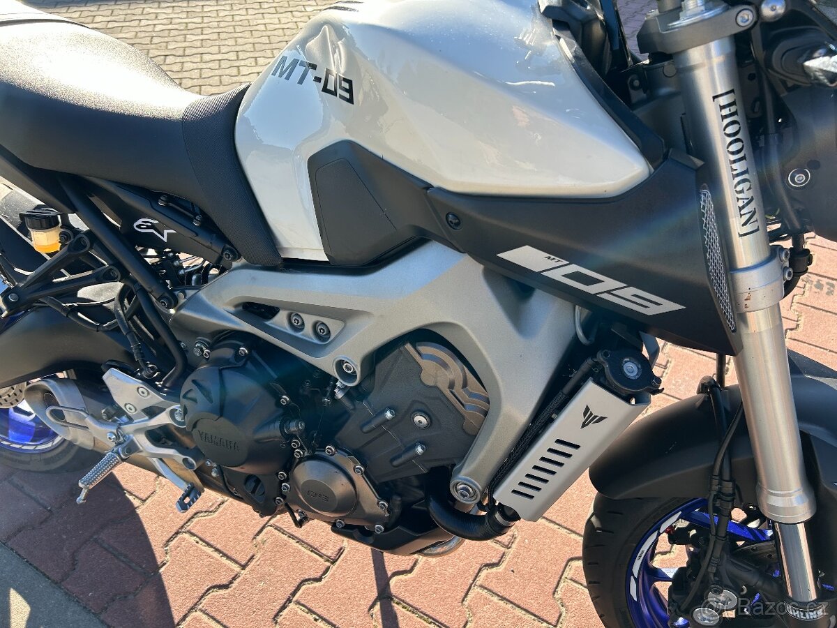 Yamaha MT-09 2014 - 10