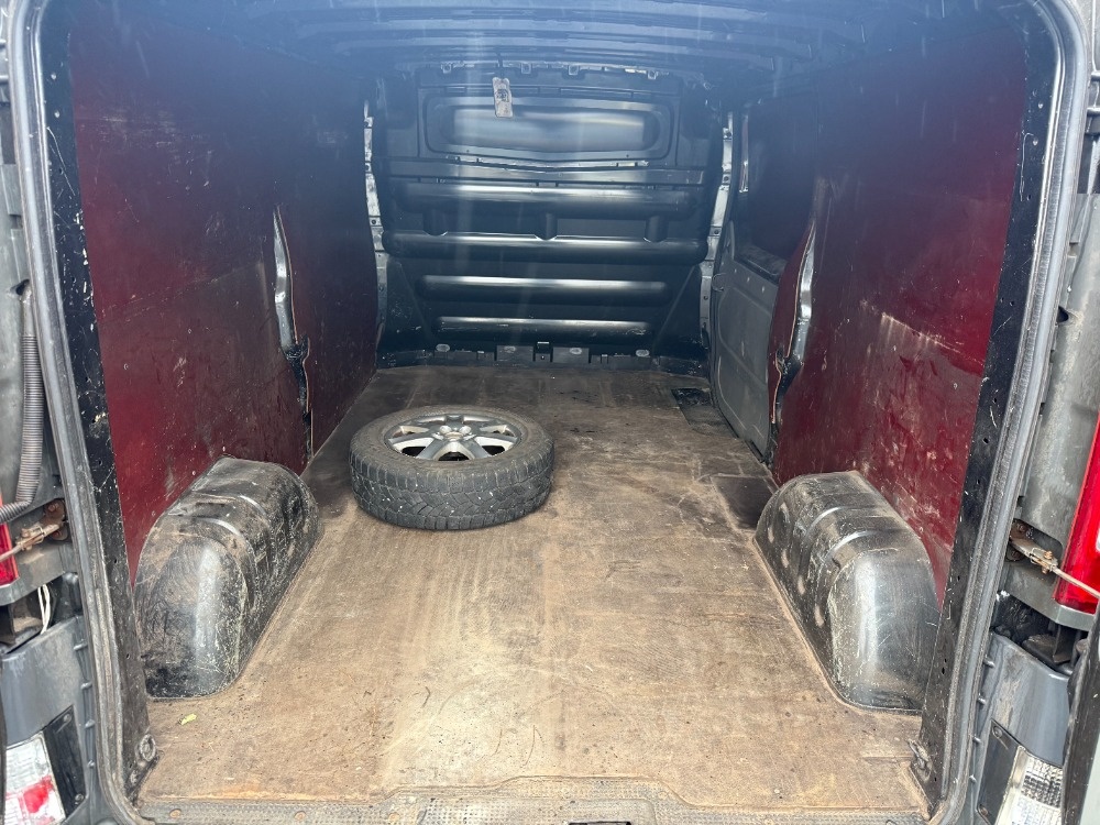 Opel Vivaro, 2.0 CDTi 84Kw L2H1 - 10