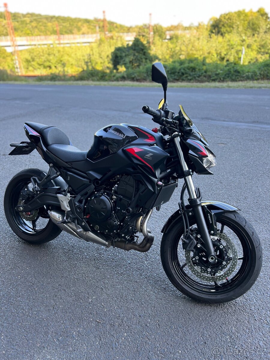 Kawasaki z650 - 10