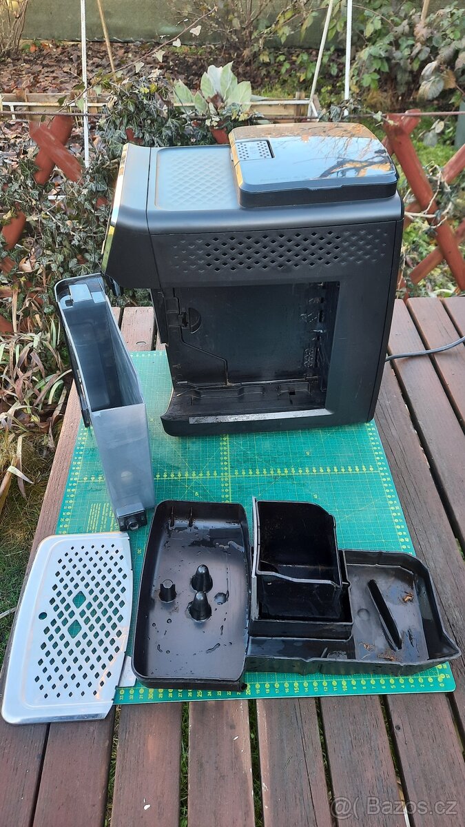 REZERVACE.Plně-atomatický kávovar Philips EP 2224 –sleva 50% - 10