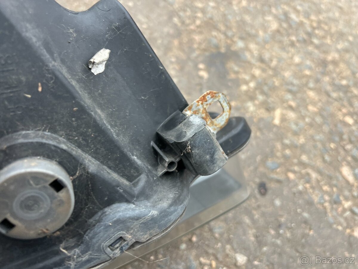 BMW E81/E87 levé xenon světlo 7170291 - 10