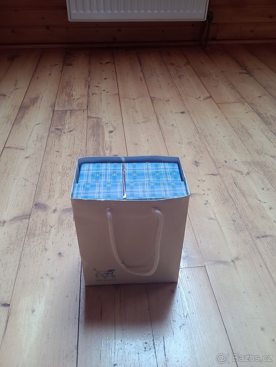 Hrnky a sklenice - 10