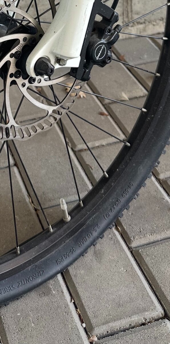 Dámské horské kolo Genesis Zero – Shimano Alivio, kotoučové - 10