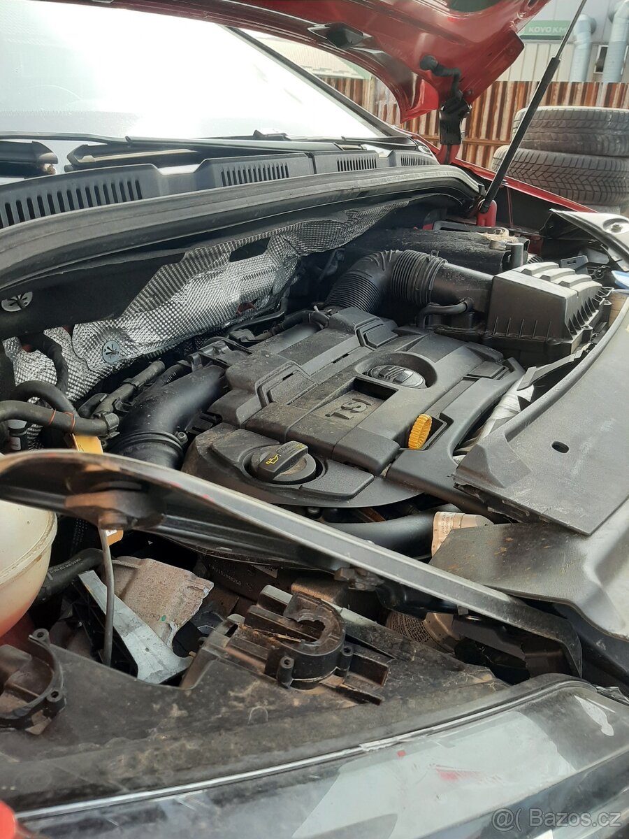 Seat Alhambra 1.4 TSI 110 kW,DSG ,7mistne - 10