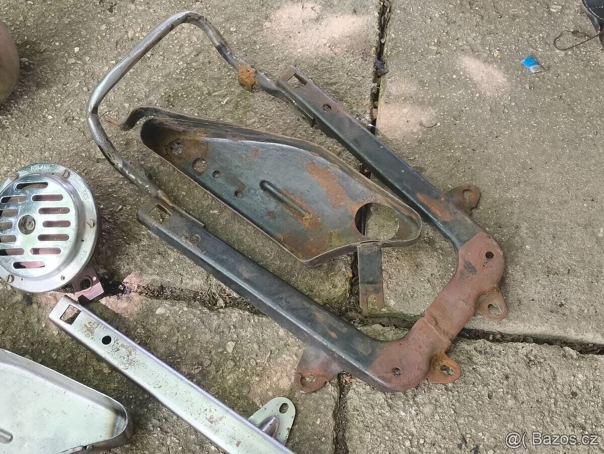 Díly Jawa Californian I-IV 250 350 362 590 591 361 - 10