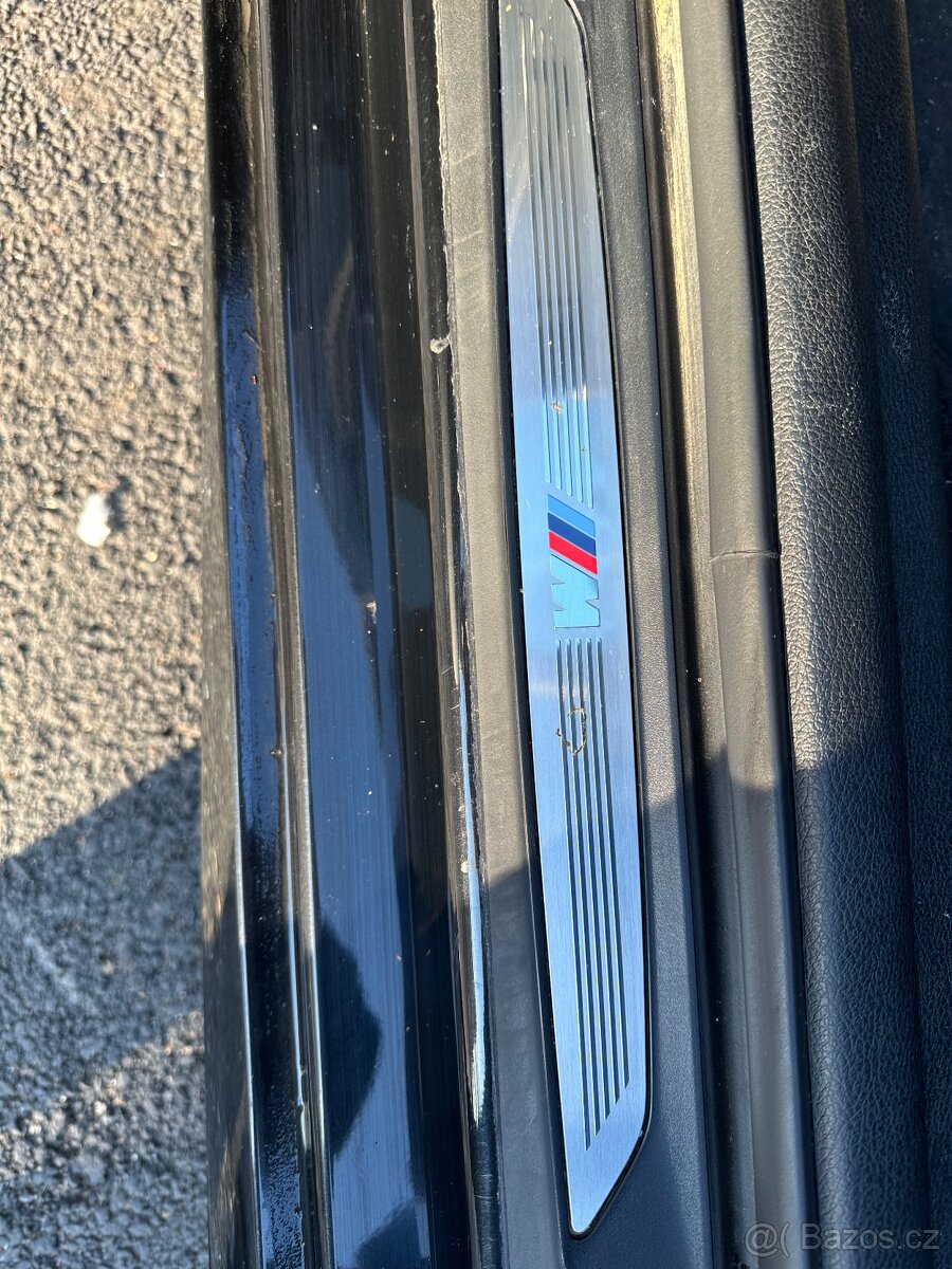 BMW 218i GRAN TOURER - 10