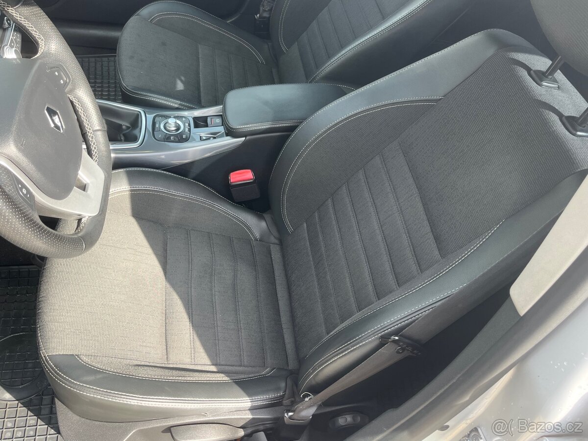 Renault Laguna 2.0 DCI - 10