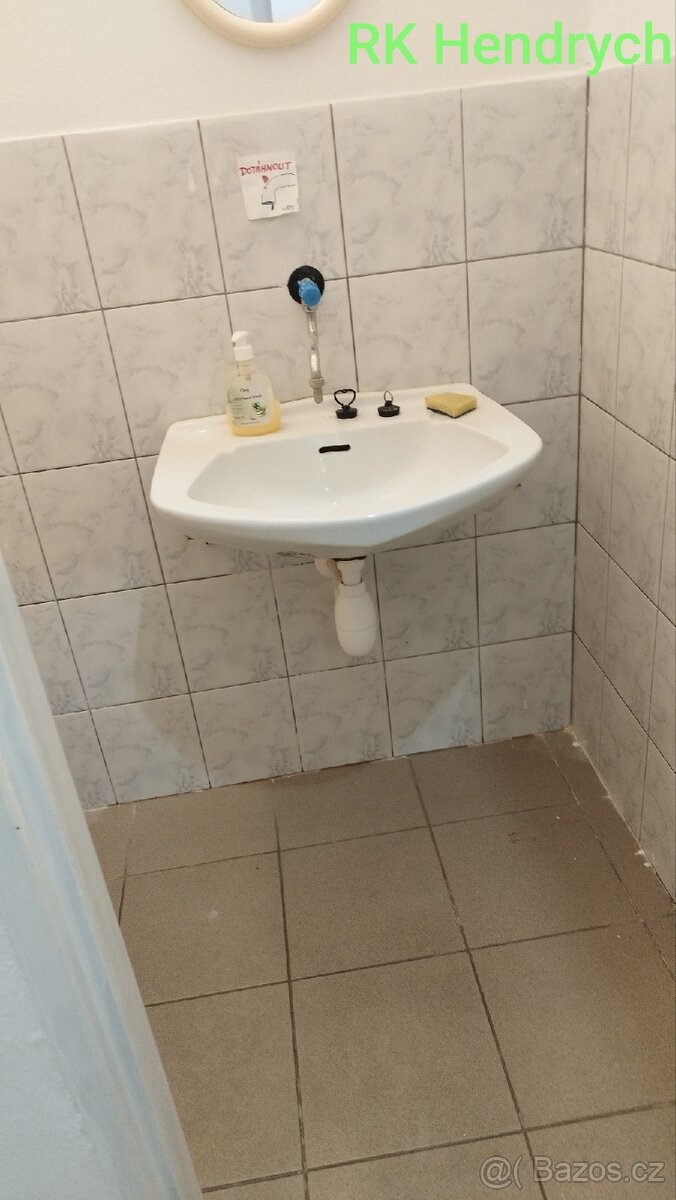 Pronájem nebytových prostorů 35 m2 v Chrudimi. - 10