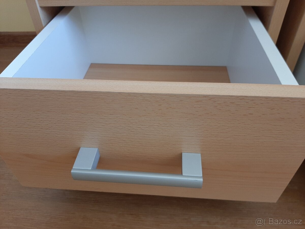 Noční stolky - 10
