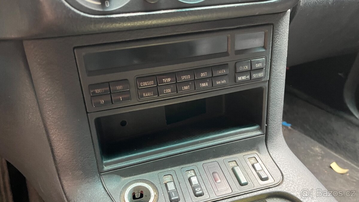 BMW E36 325iA cabrio - BEZ MOTORU - - 10