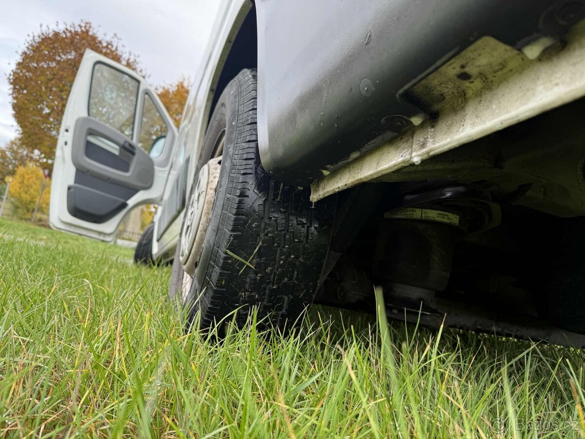 2011 Peugeot Boxer L2H1 2.2HDi - 10