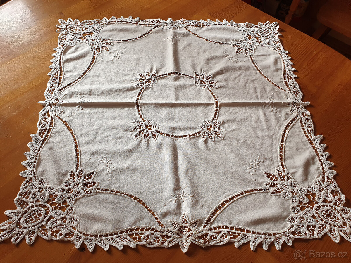 Krajkové - paličkované dečky a prostírání - 10
