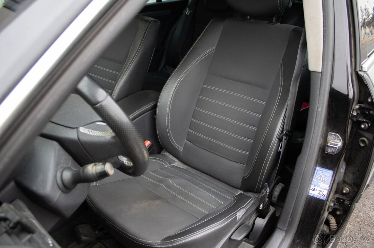 Renault Laguna Grandtour Grand 2.0 dCi 4control - 10