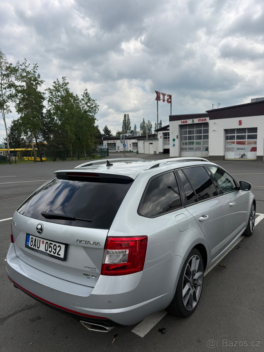 Skoda Octavia - 10