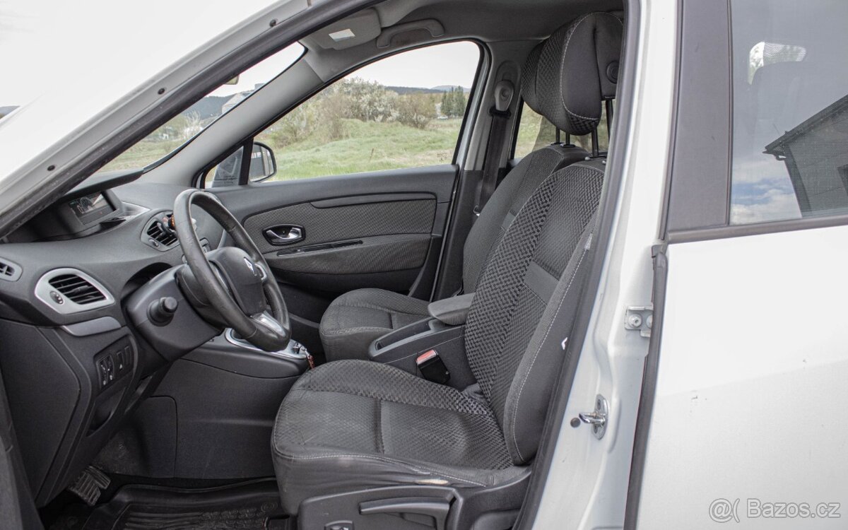 Renault Scenic 2.0 CVT 2011 - 10