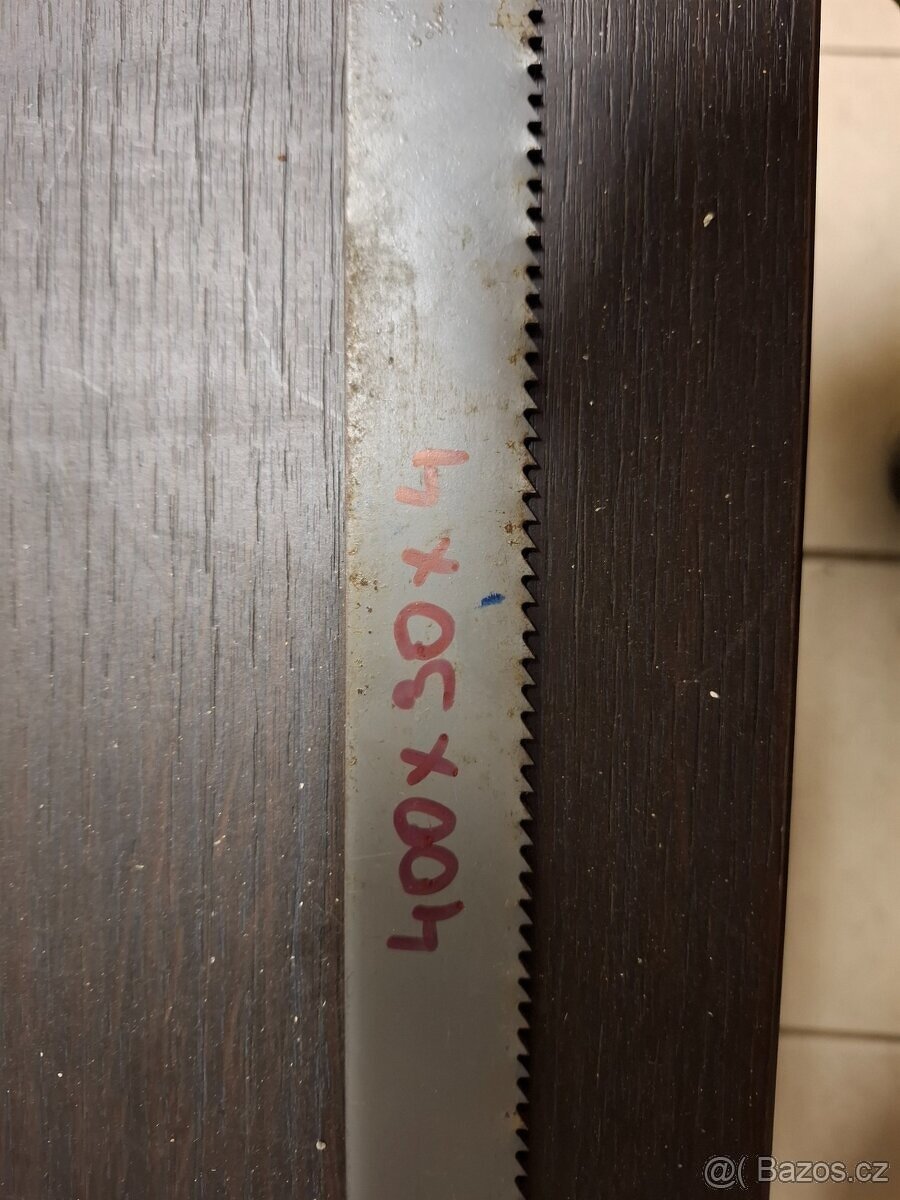 Pilové listy - 10